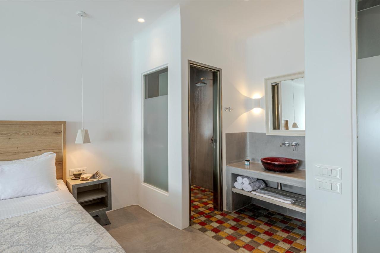 אימרוביגלי Afroessa Hotel By Pearl Hotel Collection מראה חיצוני תמונה