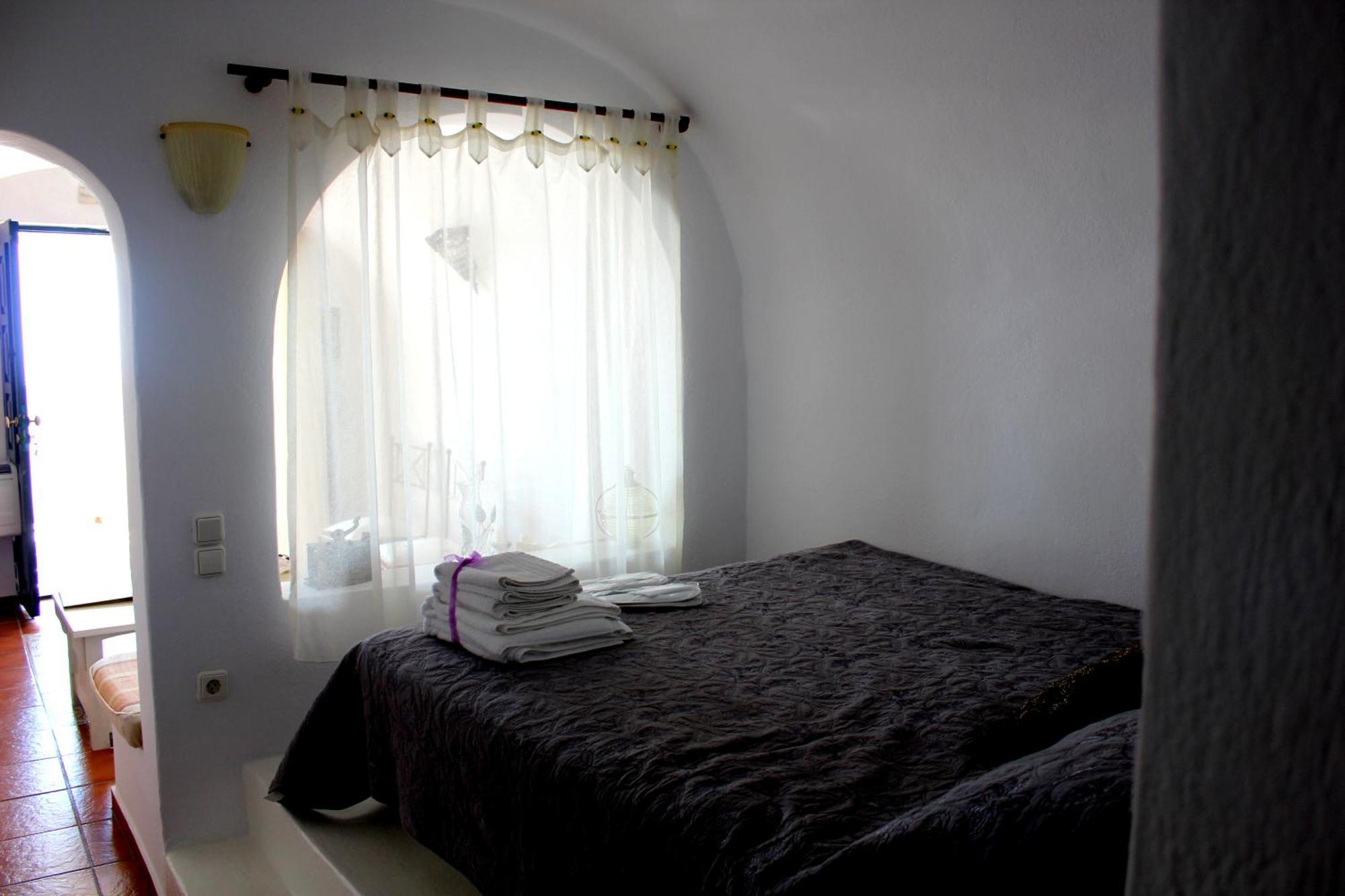 אימרוביגלי Afroessa Hotel By Pearl Hotel Collection מראה חיצוני תמונה